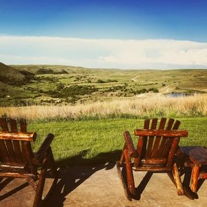 Meet your Posher, Liz